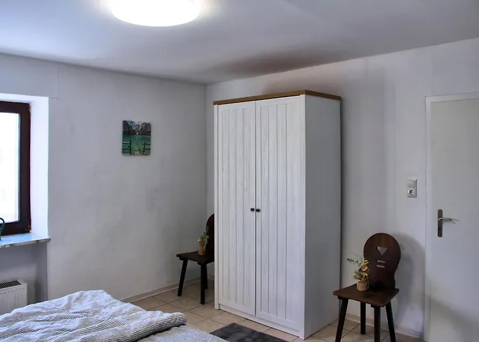 Haus Am Burgring * Mürlenbach